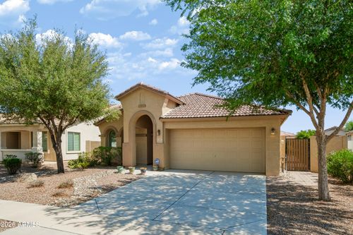4057 E Los Altos Dr, Gilbert, AZ, 85297-3568 | Card Image