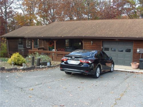 69-201 Antler Drive, Charleston, WV, 25314 | Card Image