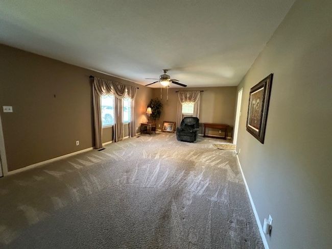 410 Jacqueline Cir, House other with 3 bedrooms, 3 bathrooms and 1 parking in Camden TN | Image 12