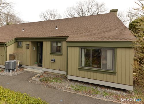 b-1016 Heritage Village, Southbury, CT, 06488 | Card Image