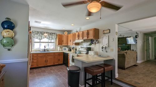 6 Neal Shore Rd, Meredith, NH, 03253-5634 | Card Image