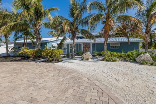 6201 Holmes Blvd, HOLMES BEACH, FL, 34217-1644 | Card Image