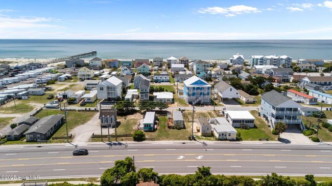 524 E Fort Macon Rd, House other with 2 bedrooms, 1 bathrooms and null parking in Atlantic Beach NC | Image 14