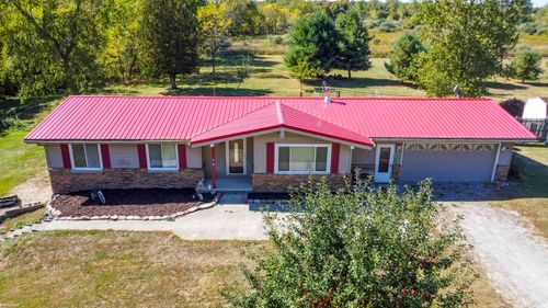 8135 State Rd, Burtchville, MI, 48059-1204 | Card Image