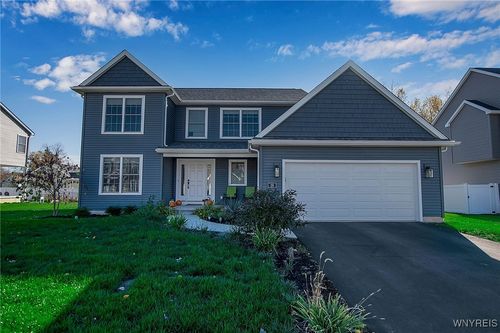 29 Gesel Ln, Amherst, NY, 14221-3892 | Card Image