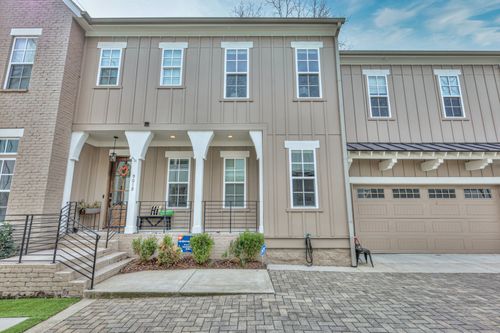 901B Gale Ln, Nashville, TN, 37204 | Card Image