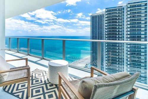 3007-4111 S Ocean Dr, Hollywood, FL, 33019-3058 | Card Image