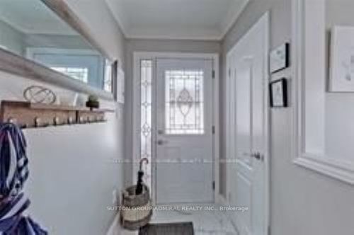 114 Cartier Cres, Richmond Hill, ON, L4C2N6 | Card Image