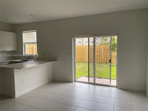 12178 Nw 24th Pl, Miami, FL, 33167-1484 | Card Image