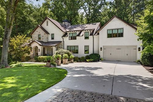4584 Meadow Valley Dr, Sandy Springs, GA, 30342-2513 | Card Image