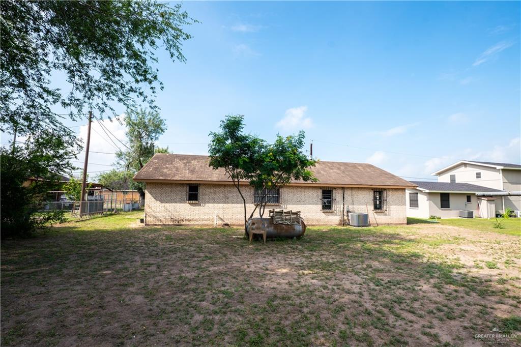 Residential in Sullivan City 5