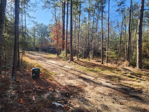 265 Sweet Gum Dr, Brookeland, TX, 75931-4860 | Card Image