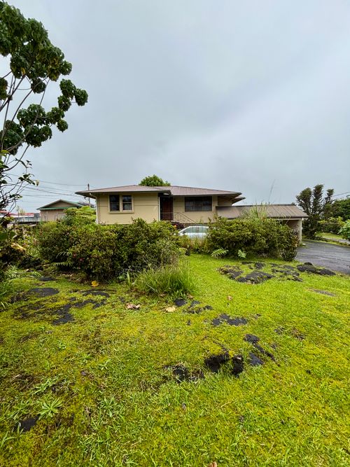 1940 Kaumana Dr, HILO, HI, 96720-1413 | Card Image