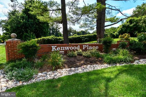 419-5301 Westbard Cir, BETHESDA, MD, 20816-1428 | Card Image