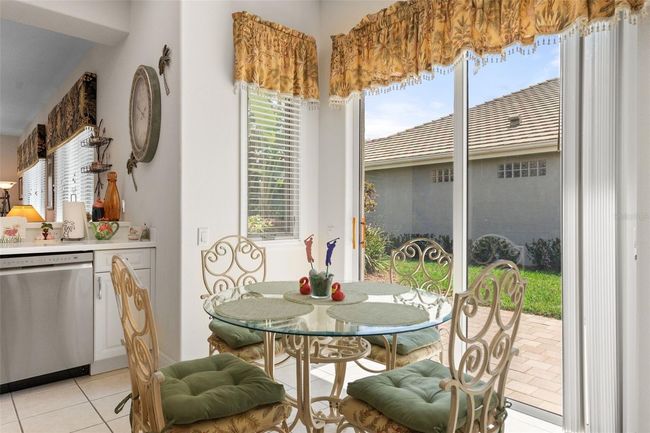 5223 97 Th St E, House other with 2 bedrooms, 2 bathrooms and null parking in BRADENTON FL | Image 14