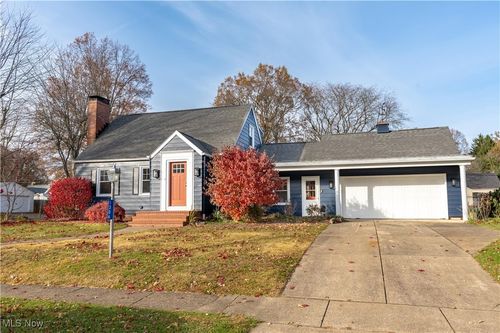 1306 Taggart St Nw, Massillon, OH, 44646-2220 | Card Image