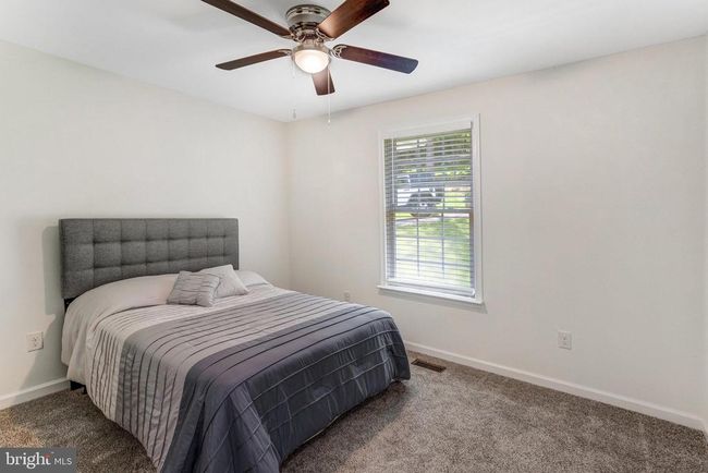 25 Deer Trail Rd, House other with 3 bedrooms, 2 bathrooms and null parking in FRONT ROYAL VA | Image 13