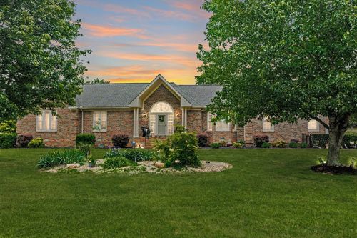201 Buchanan Cir, Hendersonville, TN, 37075-9602 | Card Image