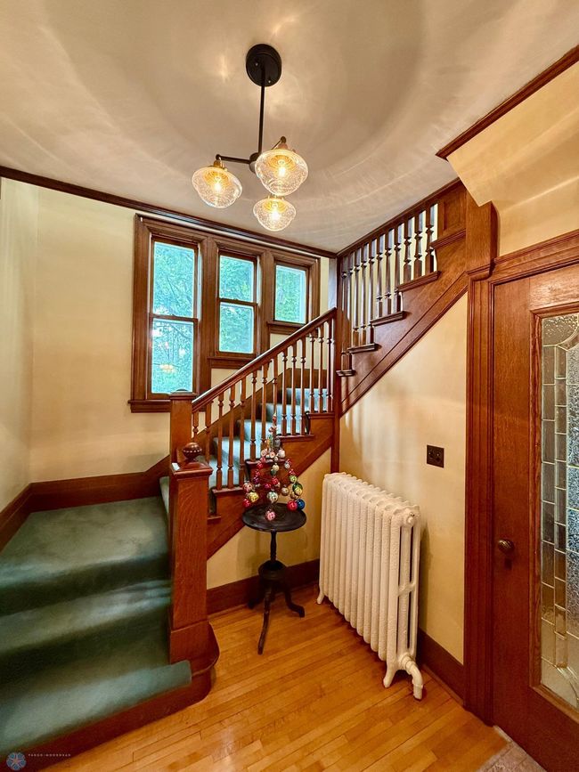 Original staircase | Image 23