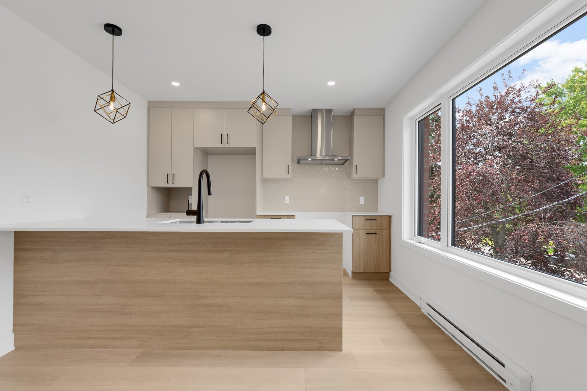 Residential Lease in L'Île-Perrot 3