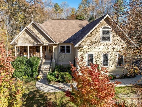 40 Mountain Shadows Dr, Leicester, NC, 28748-7601 | Card Image