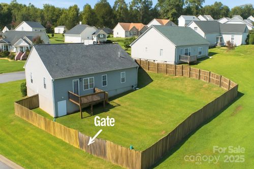 835 Holdcroft Ln, Rock Hill, SC, 29730-7487 | Card Image