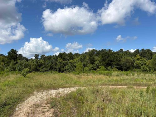 000 Pr 8147, Buna, TX, 77612 | Card Image