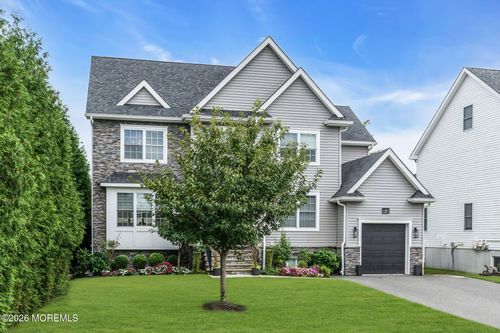 7 Dune Court, Lakewood, NJ, 08701 | Card Image