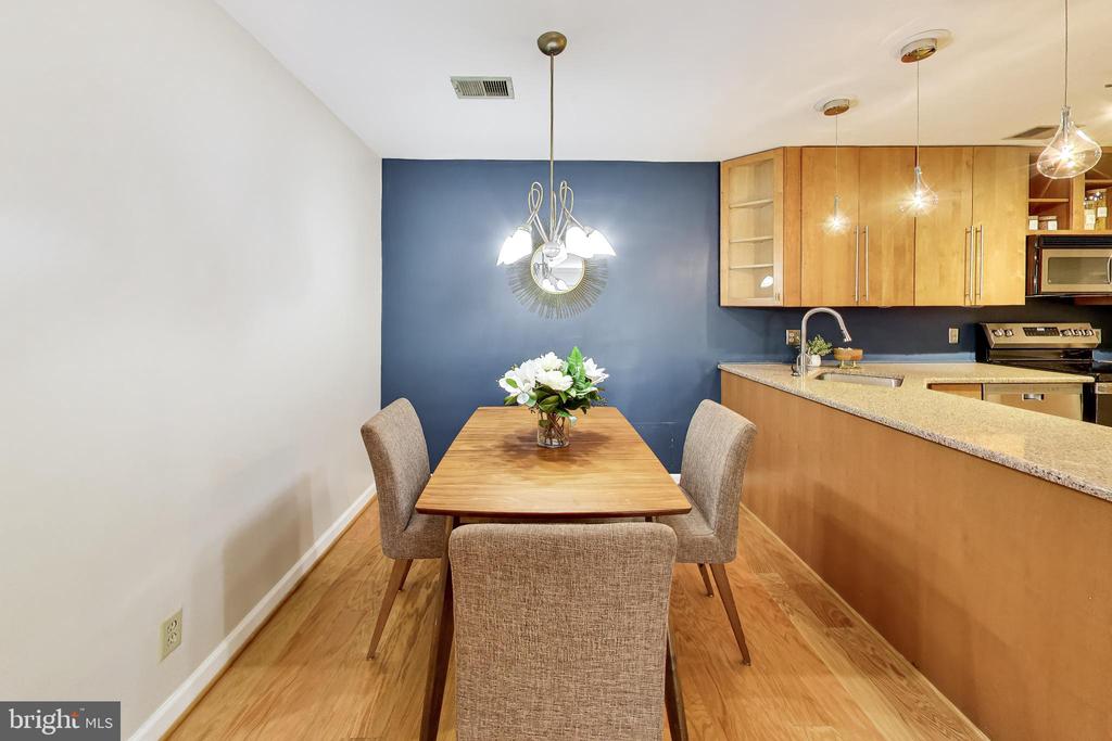 Residential in ROCKVILLE 5
