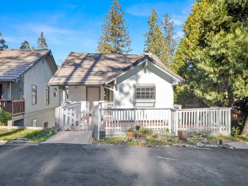 40557 Saddleback Rd, Bass Lake, CA, 93604-9719 | Card Image