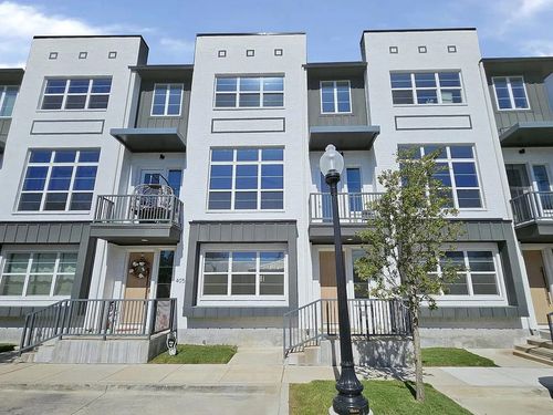 apt-406-13325 Bee St, Farmers Branch, TX, 75234-6129 | Card Image