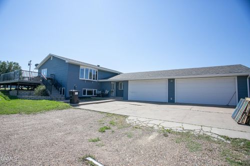 128 1st St E, Lambert, MT, 59243 | Card Image