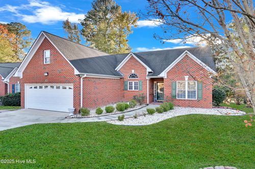 204 Inda Way, Washington, NC, 27889-4226 | Card Image