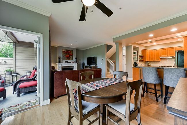 36 - 16655 64 Avenue, Townhouse with 3 bedrooms, 3 bathrooms and 2 parking in Surrey BC | Image 9