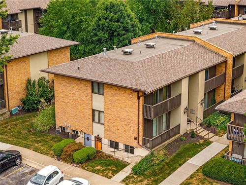 apt-e-435 W 104th St, Kansas City, MO, 64114-4631 | Card Image