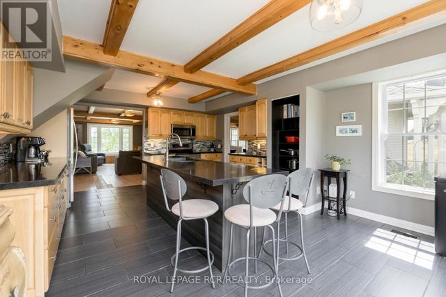 5031 Sixth Line, House other with 4 bedrooms, 3 bathrooms and 14 parking in Erin ON | Image 15