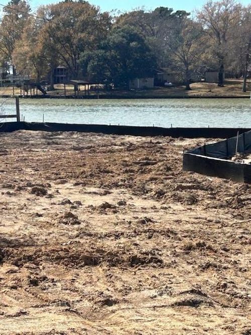 13264 Lake Conroe Bay Rd, Willis, TX, 77318-3404 | Card Image