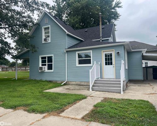 501 N 12th St, Clarinda, IA, 51632-1240 | Card Image