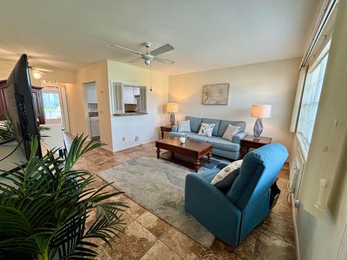 150-150 Easthampton G, West Palm Beach, FL, 33417-1925 | Card Image