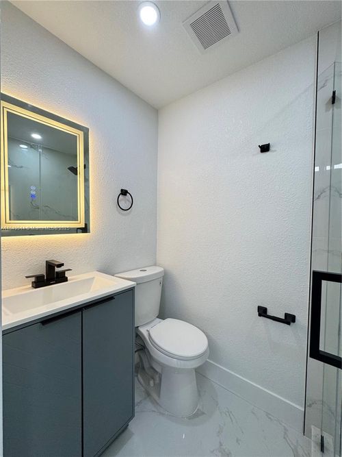 2-17645 Nw 37th Ave, Miami Gardens, FL, 33056-3931 | Card Image