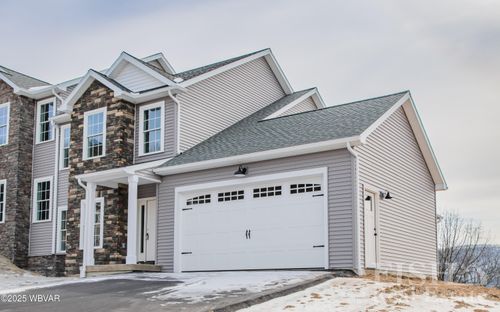 53 Wisteria Ln, WILLIAMSPORT, PA, 17701-4188 | Card Image