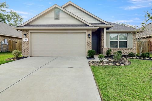 312 Bryan Way, Angleton, TX, 77515-2345 | Card Image