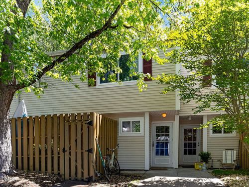 apt-a3-220 Elizabeth St, Chapel Hill, NC, 27514-3213 | Card Image