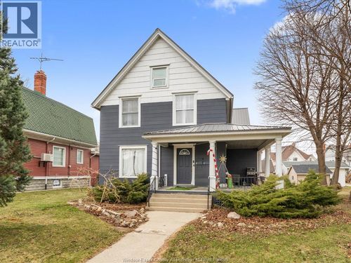 39 Russell St, Leamington, ON, N8H1V1 | Card Image