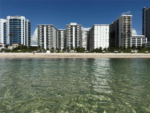 721-6039 Collins Ave, Miami Beach, FL, 33140-2250 | Card Image