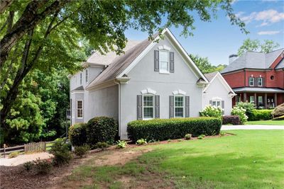 4077 Hickory Fairway Drive, House other with 7 bedrooms, 4 bathrooms and null parking in Woodstock GA | Image 2