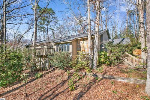 434 Henderson Rd, Greenville, SC, 29607-3048 | Card Image