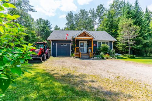 1092 Holmes Rd, Highlands East, ON, K0L2Y0 | Card Image