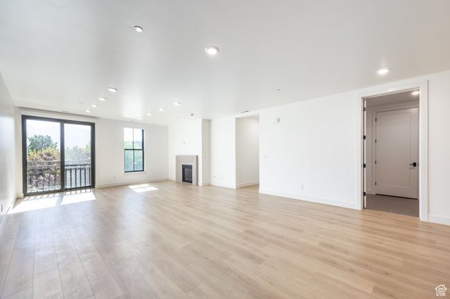 312 - 2250 E Murray Holladay Rd, Condo with 3 bedrooms, 4 bathrooms and 2 parking in Holladay UT | Image 11
