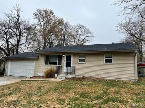 273 Buddie Ave, Saint Louis, MO, 63135-1016 | Card Image